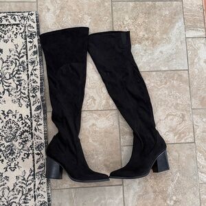 Elegant Black Over-the-Knee Boots